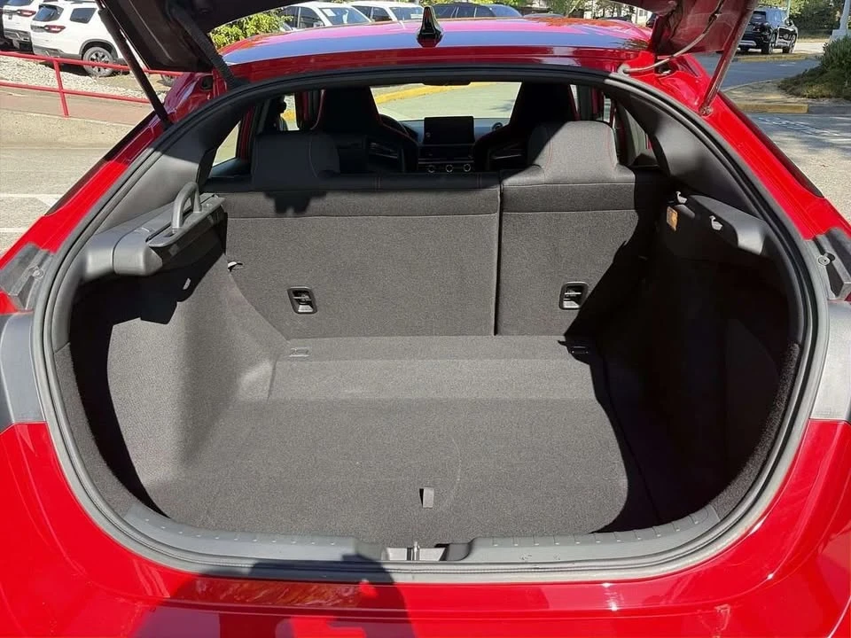 2024 Honda FL5 Civic Type R - Image 10 of 18
