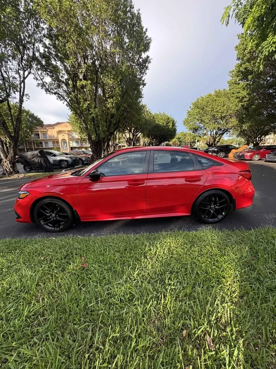 2024 Honda FL5 Civic Type R - Image 13 of 20