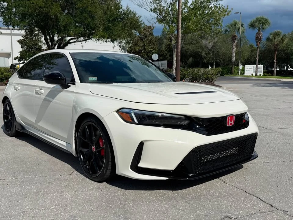 2024 Honda FL5 Civic Type R - Image 7 of 20
