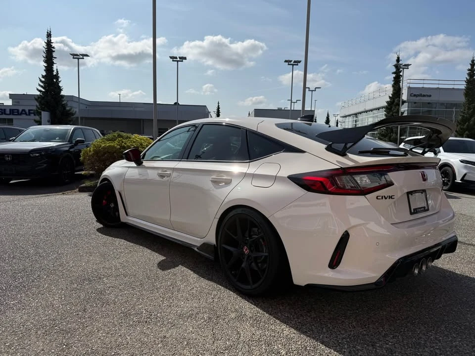 2024 Honda FL5 Civic Type R - Image 3 of 14