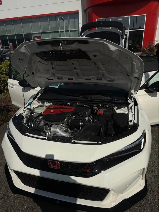 2024 Honda FL5 Civic Type R - Image 12 of 14