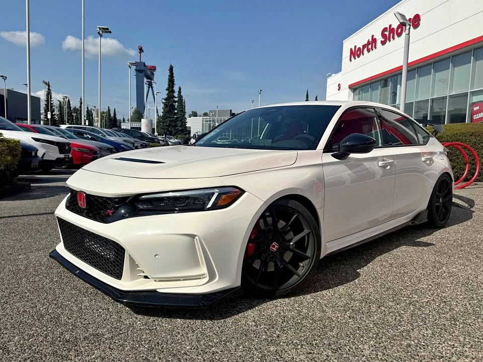 2024 Honda FL5 Civic Type R - Image 1 of 14