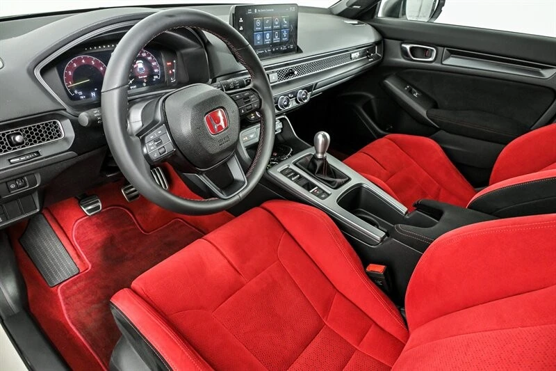 2024 Honda FL5 Civic Type R - Image 14 of 29