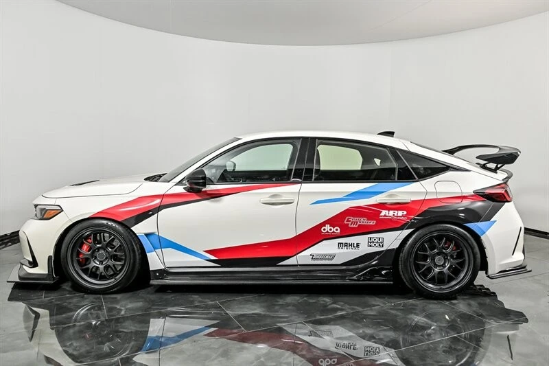 2024 Honda FL5 Civic Type R - Image 6 of 29