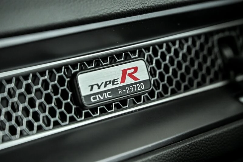 2024 Honda FL5 Civic Type R - Image 26 of 29