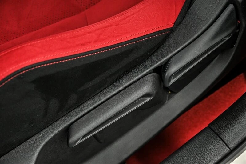 2024 Honda FL5 Civic Type R - Image 17 of 29