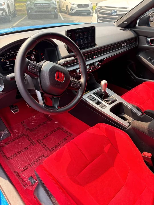 2024 Honda FL5 Civic Type R - Image 5 of 15