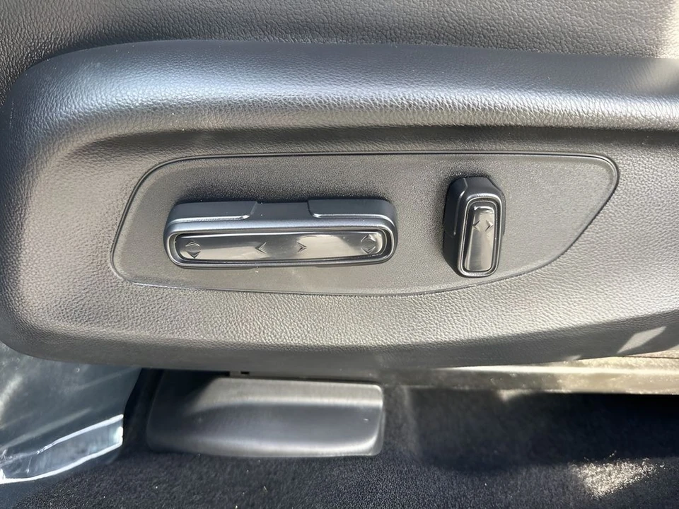 2024 Honda HR-V 3rd Gen - Image 10 of 12