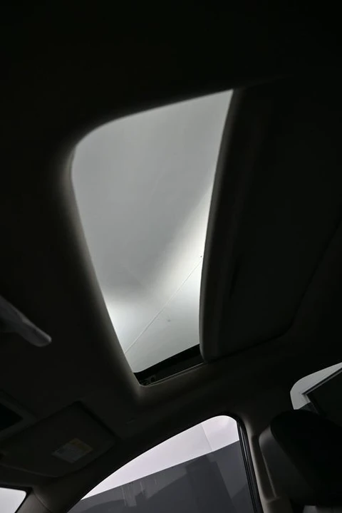 2024 Honda HR-V 3rd Gen - Image 18 of 21