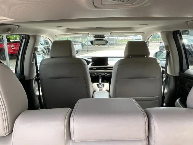 2024 Honda HR-V 3rd Gen - Image 17 of 21