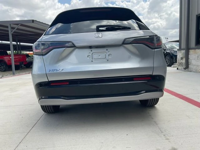 2024 Honda HR-V 3rd Gen - Image 9 of 21