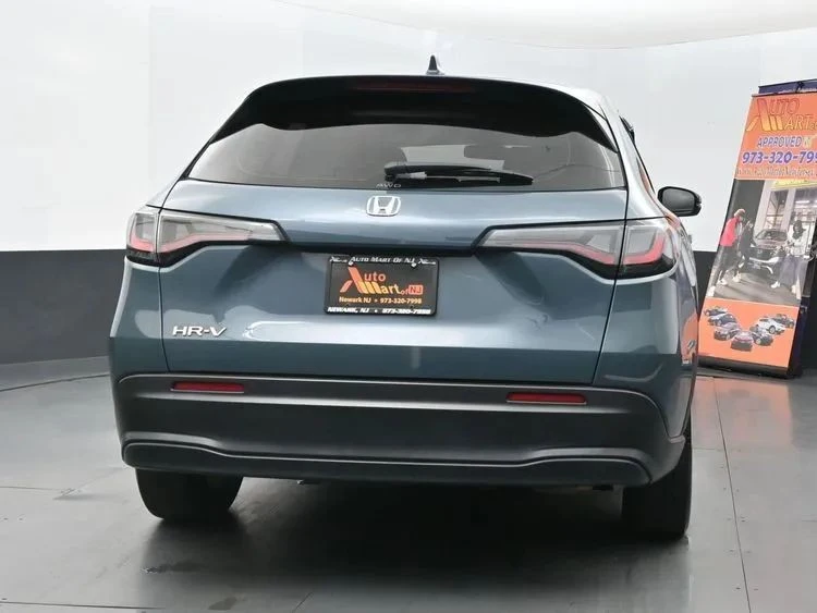 2024 Honda HR-V 3rd Gen - Image 8 of 12