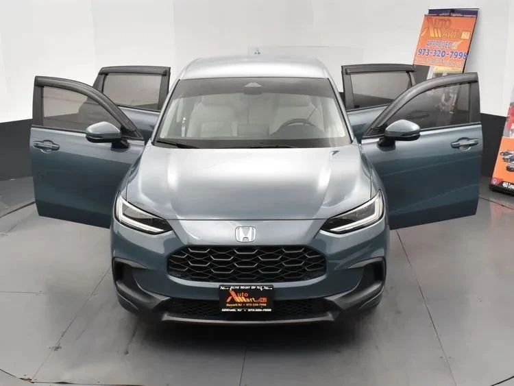 2024 Honda HR-V 3rd Gen - Image 10 of 12