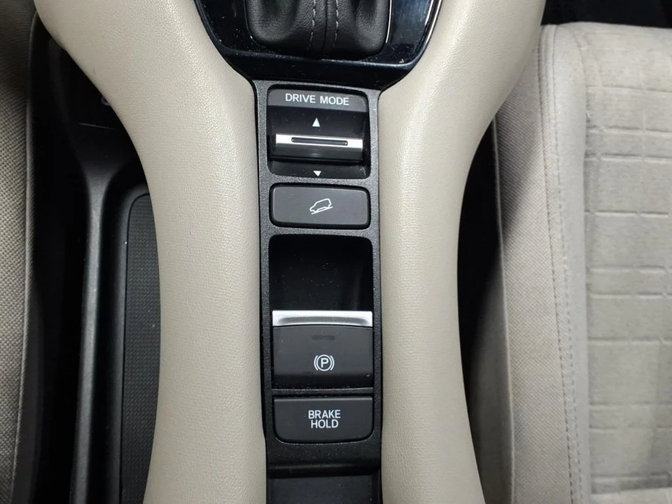 2024 Honda HR-V 3rd Gen - Image 13 of 21