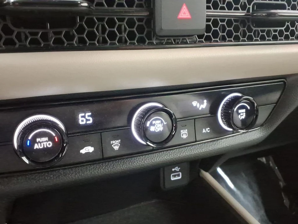 2024 Honda HR-V 3rd Gen - Image 9 of 21