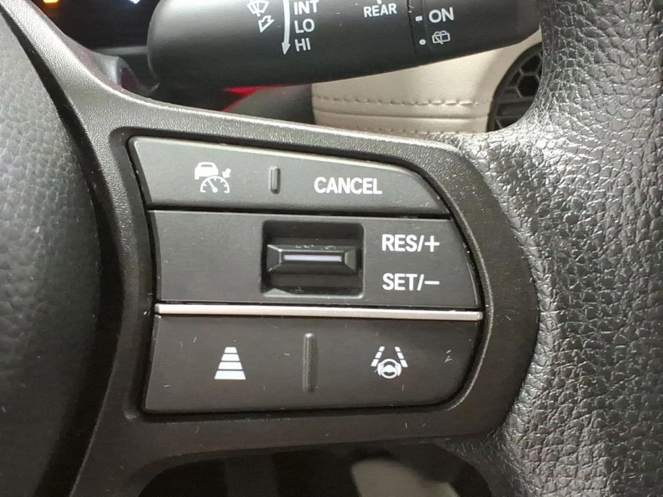 2024 Honda HR-V 3rd Gen - Image 20 of 21