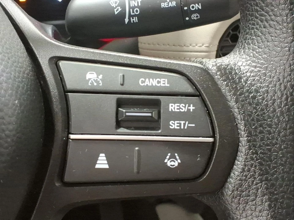 2024 Honda HR-V 3rd Gen - Image 20 of 21
