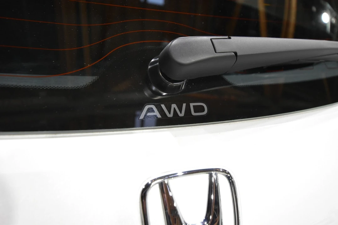 2024 Honda HR-V 3rd Gen - Image 10 of 21