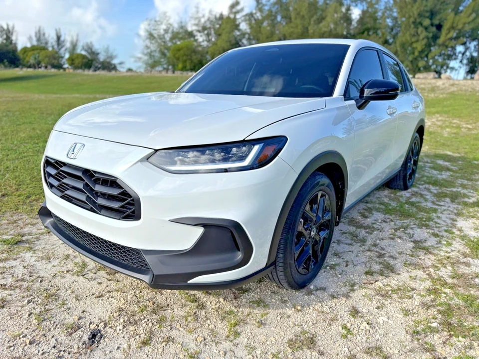 2024 Honda HR-V 3rd Gen - Image 15 of 21