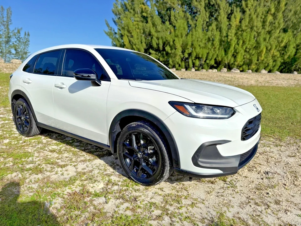 2024 Honda HR-V 3rd Gen - Image 3 of 21