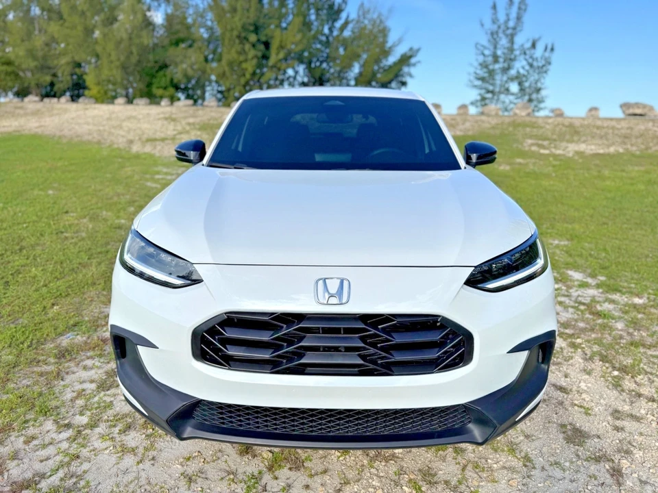 2024 Honda HR-V 3rd Gen - Image 16 of 21
