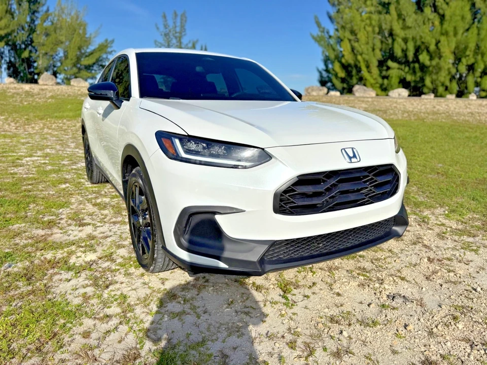 2024 Honda HR-V 3rd Gen - Image 2 of 21