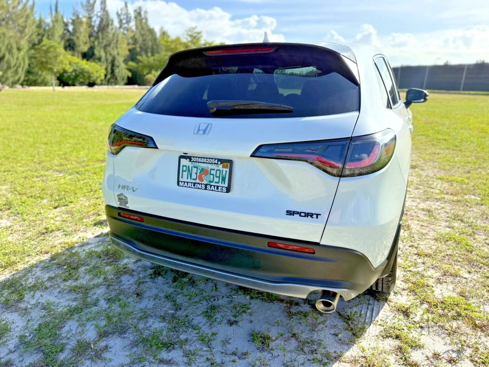 2024 Honda HR-V 3rd Gen - Image 9 of 21