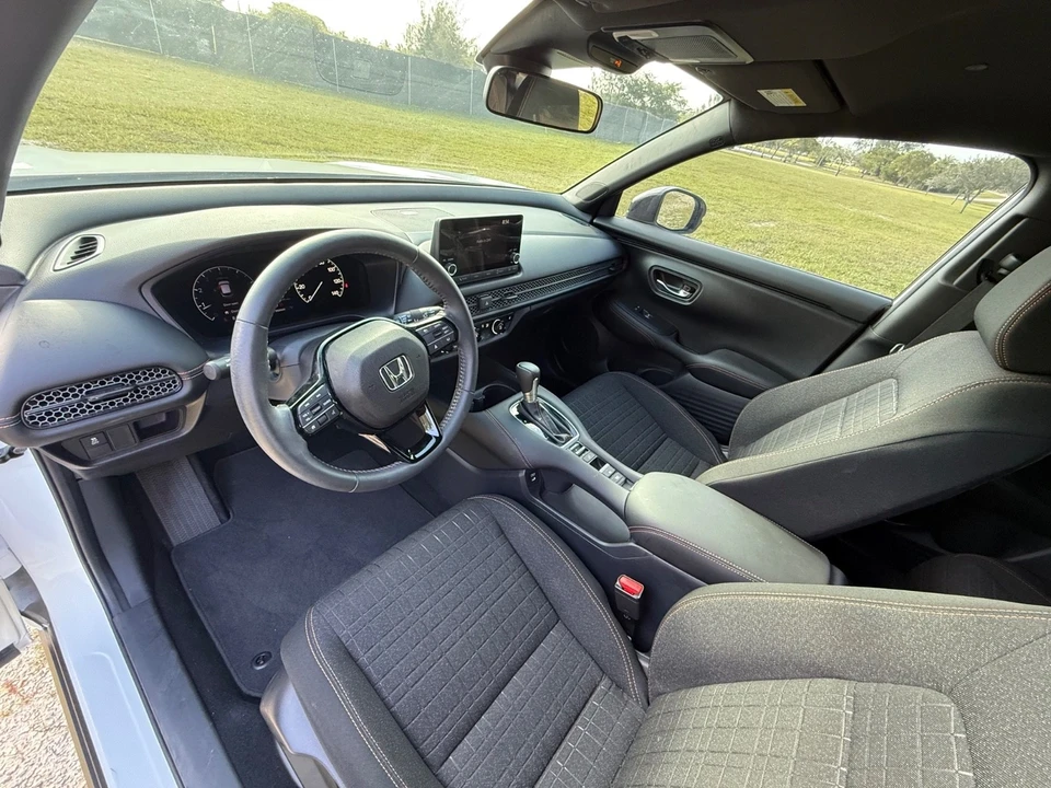 2024 Honda HR-V 3rd Gen - Image 18 of 21