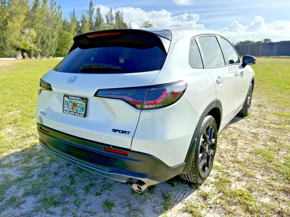 2024 Honda HR-V 3rd Gen - Image 8 of 21