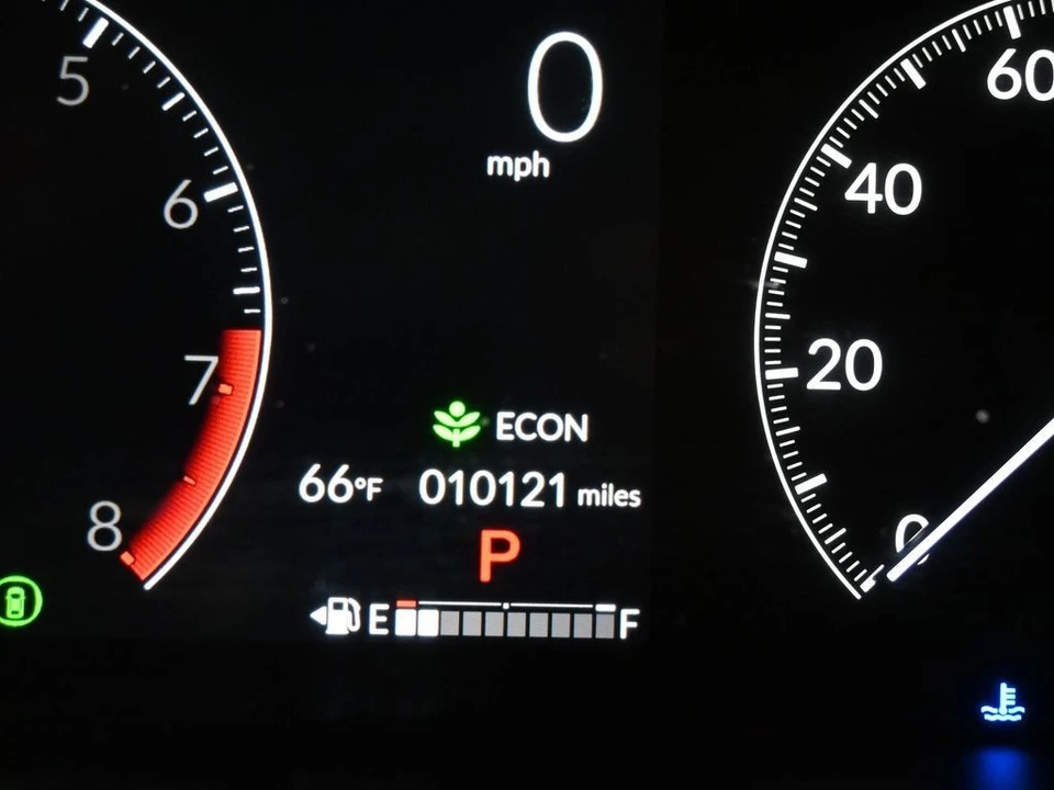 2024 Honda HR-V 3rd Gen - Image 16 of 21