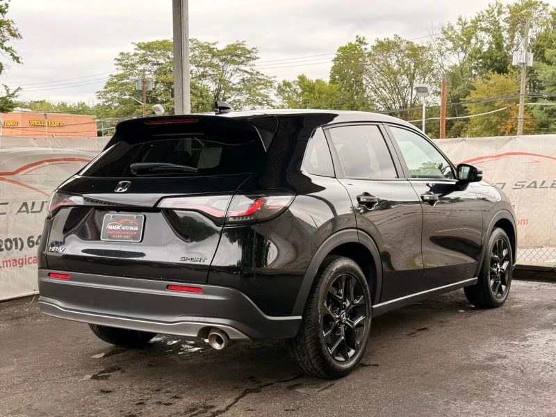 2024 Honda HR-V 3rd Gen - Image 11 of 12
