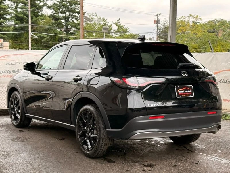 2024 Honda HR-V 3rd Gen - Image 9 of 12