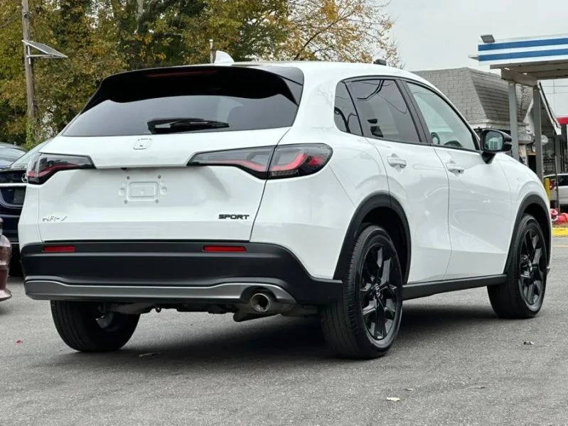 2024 Honda HR-V 3rd Gen - Image 4 of 12