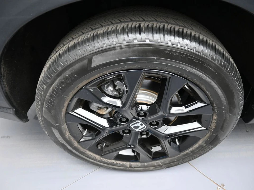 2024 Honda HR-V 3rd Gen - Image 12 of 21