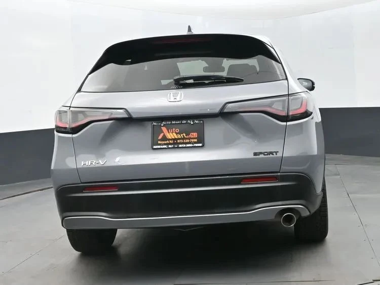 2024 Honda HR-V 3rd Gen - Image 8 of 12