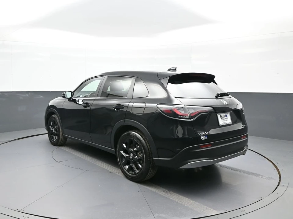 2024 Honda HR-V 3rd Gen - Image 8 of 12