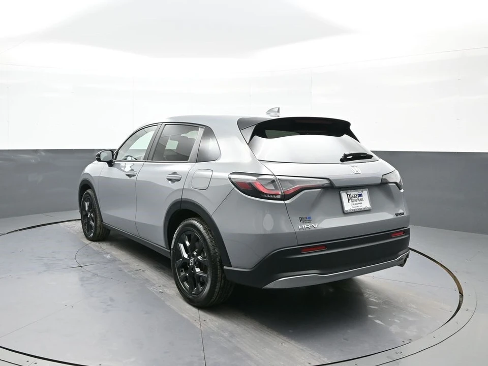 2024 Honda HR-V 3rd Gen - Image 8 of 12