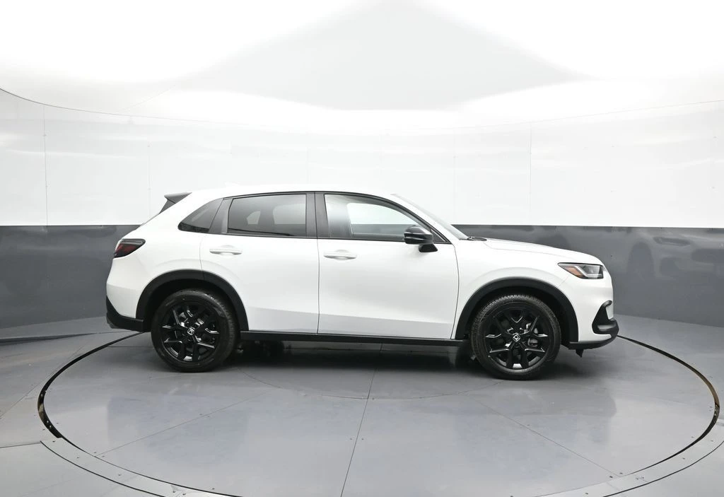 2024 Honda HR-V 3rd Gen - Image 5 of 21