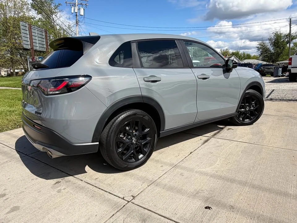 2024 Honda HR-V 3rd Gen - Image 5 of 19