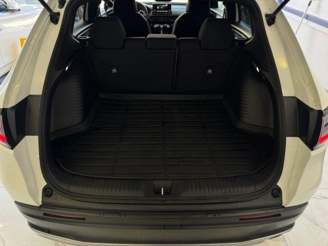 2024 Honda HR-V 3rd Gen - Image 18 of 21