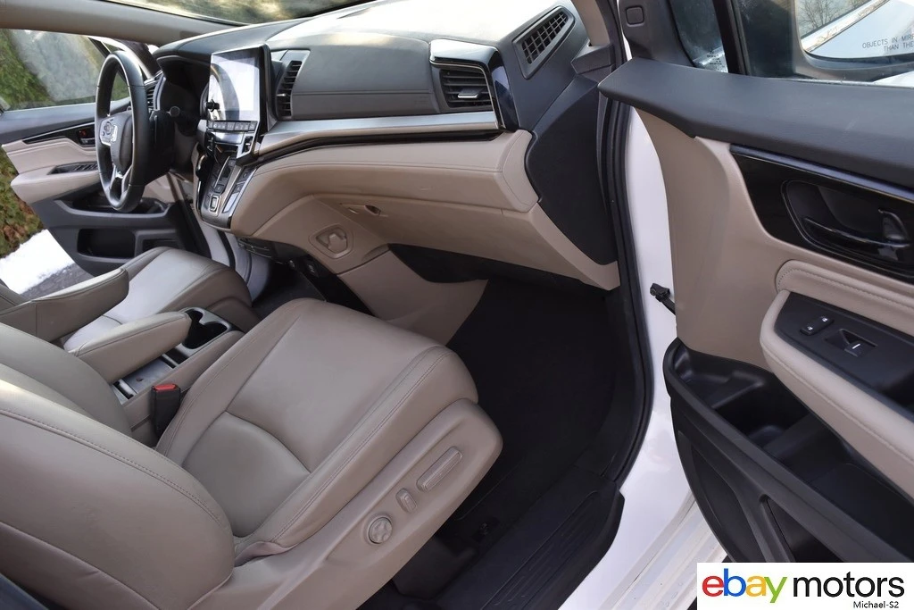 2024 Honda Odyssey - Image 18 of 21
