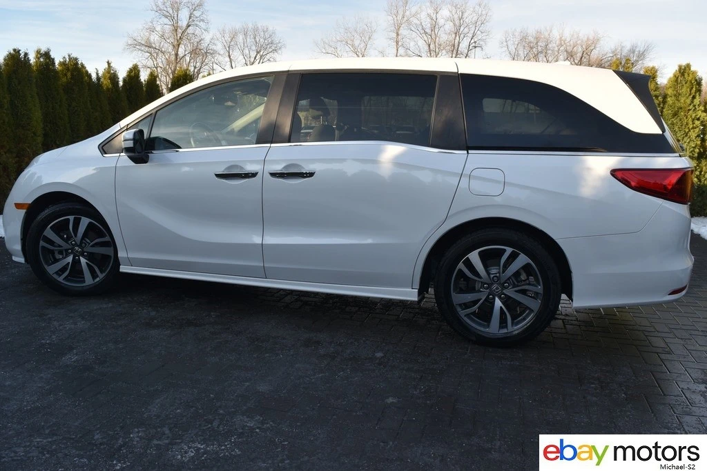 2024 Honda Odyssey - Image 8 of 21