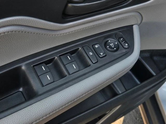 2024 Honda Odyssey - Image 10 of 21