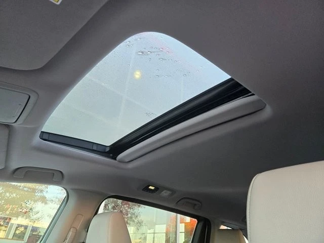 2024 Honda Odyssey - Image 20 of 21