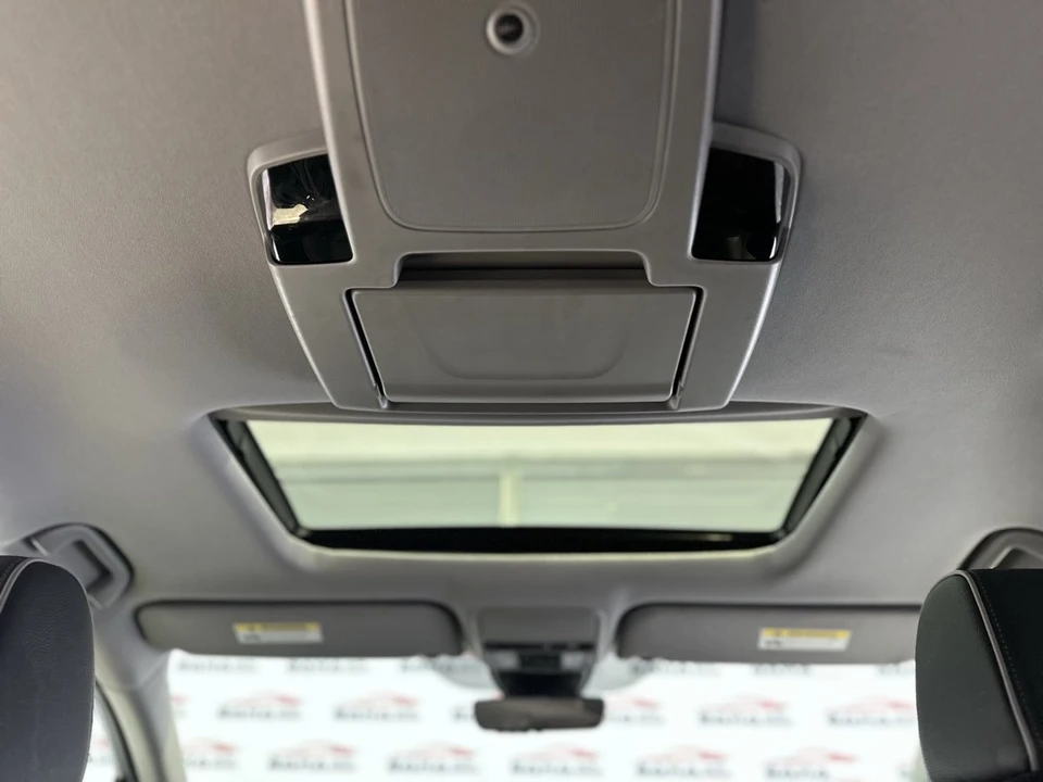 2024 Honda Odyssey - Image 19 of 21