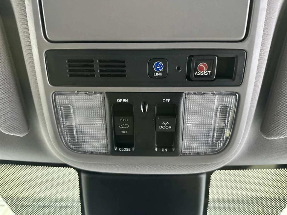 2024 Honda Odyssey - Image 20 of 21