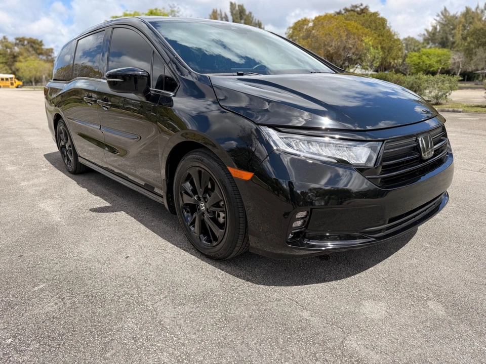 2024 Honda Odyssey - Image 2 of 21