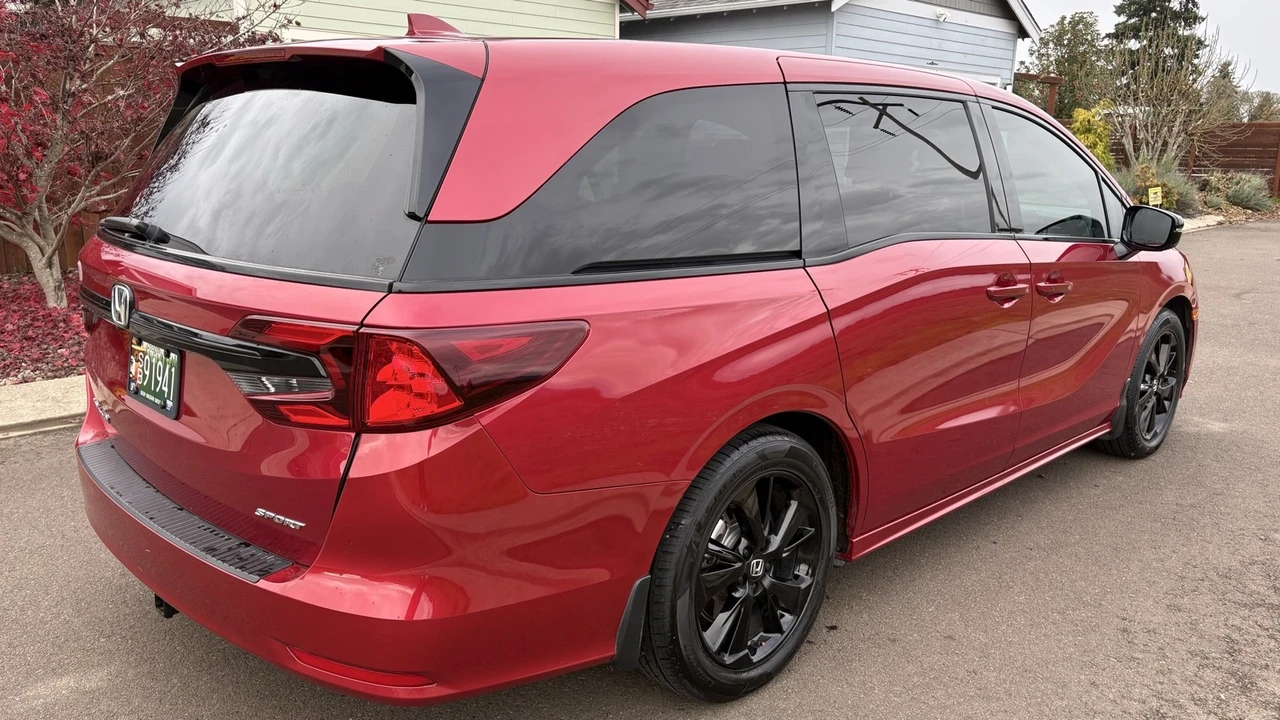 2024 Honda Odyssey - Image 5 of 20