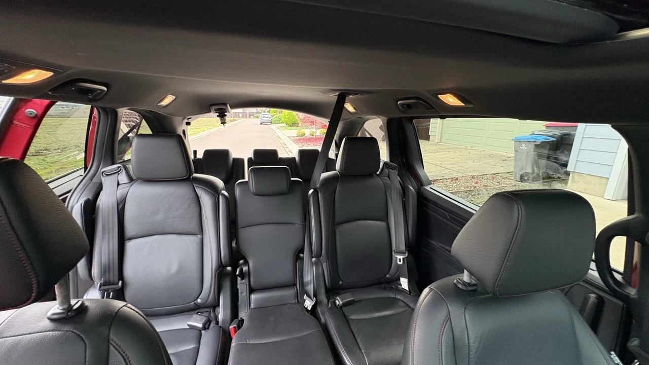 2024 Honda Odyssey - Image 19 of 20