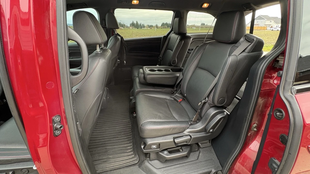 2024 Honda Odyssey - Image 9 of 20